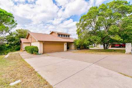 5709 Hondo Drive Granbury, TX 76049