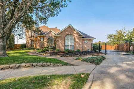 8508 Southmoor Court North Richland Hills, TX 76182