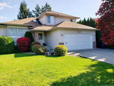 2247 Stillingfleet Road Kelowna Bc, BC V1Y8N6