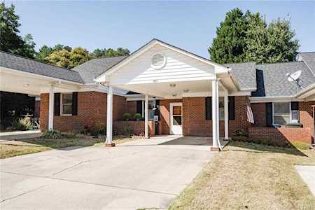 19974 Oak Leaf Circle Cornelius, NC 28031
