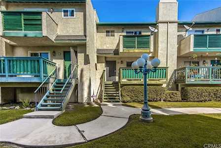 426 W 1st Street #15 Tustin, CA 92780