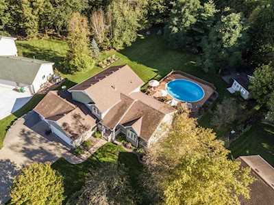 4983 River Oaks Road Rockford, MN 55373