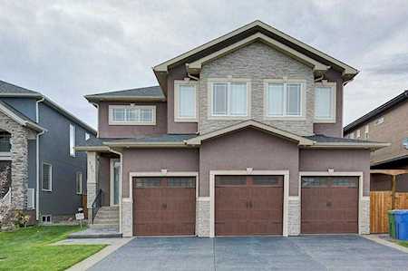 120 Kinniburgh Circle Chestermere, AB T1X 0P8