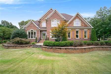 18340 Dembridge Dr Davidson, NC 28036