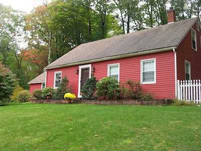 2 Oscars Road Spencer, MA 01562