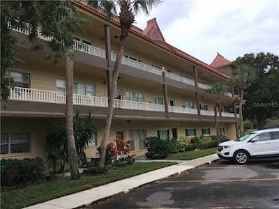 2403 Finlandia Lane #9 Clearwater, FL 33763