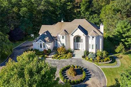 95 Stonewall Circle Harrison, NY 10604