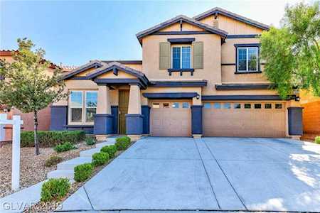 10137 Blue Water Peak Ave Las Vegas, NV 89166