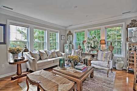 13 Morgan Dr #209 Natick, MA 01760