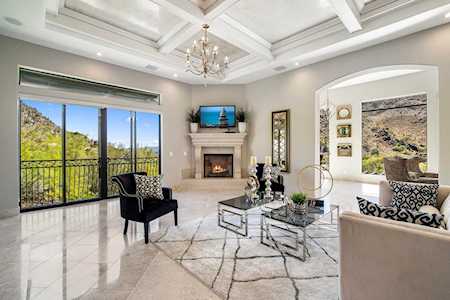 7202 N Clearwater Parkway Paradise Valley, AZ 85253