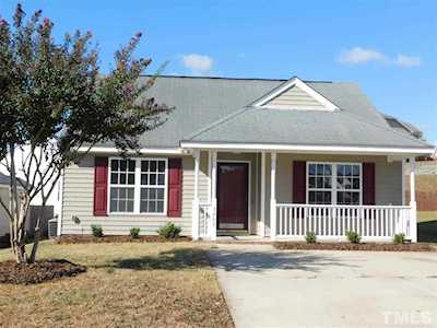 5209 Limewood Street Knightdale, NC 27545