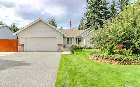 11210 211th Av Ct E Bonney Lake, WA 98391