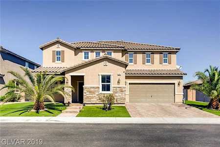 362 Azar Swan Ave Las Vegas, NV 89183