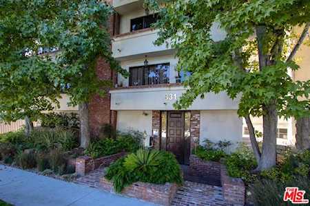 831 S Gretna Green Way #203 Los Angeles, CA 90049