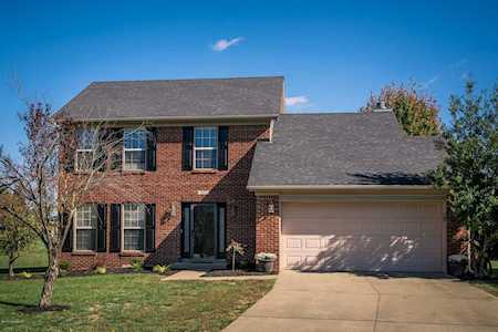 5850 Waveland Cir Prospect, KY 40059