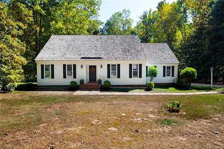 3031 Vistapoint Rd Midlothian, VA 23113