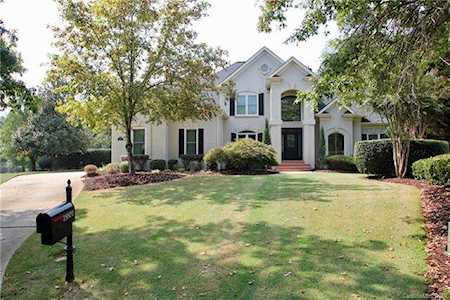 18801 Riverwind Ln Davidson, NC 28036