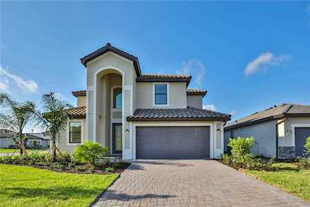 11424 Sweetgrass Drive Bradenton, FL 34212