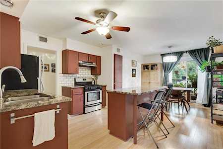 2303 East Side Dr #123 Austin, TX 78704