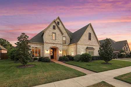 2104 Camden Circle Southlake, TX 76092