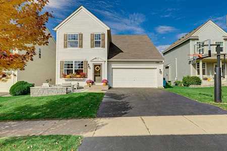 2386 Molnau Court Chaska, MN 55318