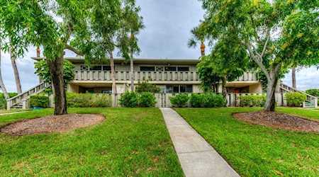 6200 Flotilla Drive #315 Holmes Beach, FL 34217