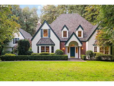 602 SW Ashdown Cir West Linn, OR 97068