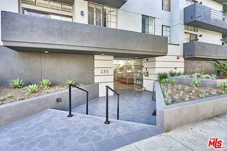 235 S Reeves Drive #204 Beverly Hills, CA 90212