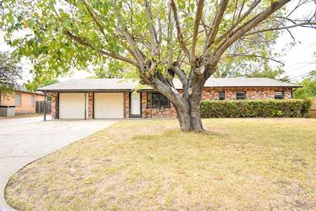 240 SW Gamble Street Burleson, TX 76028