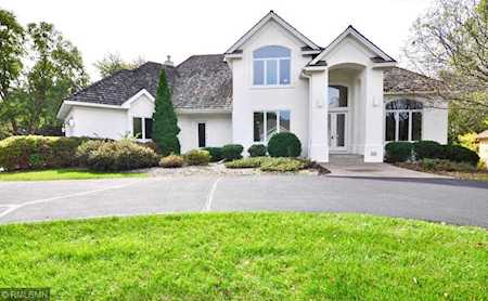 622 Sutcliff Circle Mendota Heights, MN 55118