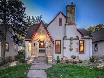 1528 Pascal Street N Saint Paul, MN 55108