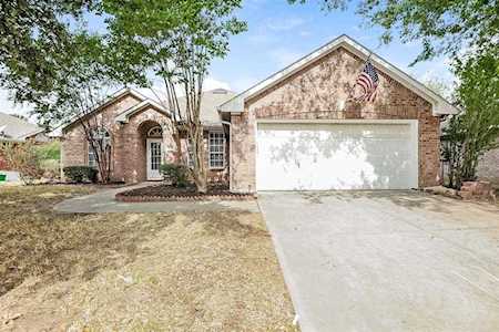 2800 Lakeside Drive Burleson, TX 76028