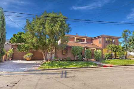 3654 4th Avenue La Crescenta, CA 91214