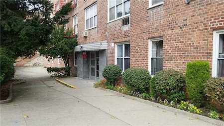 5715 Mosholu Ave #4G Bronx, NY 10471