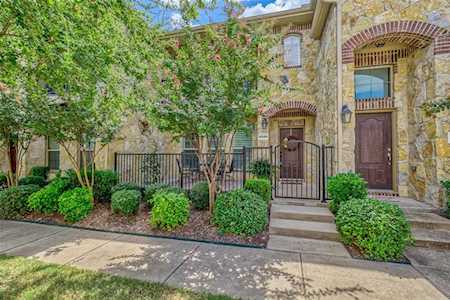 8605 Whitehead Street Mckinney, TX 75070