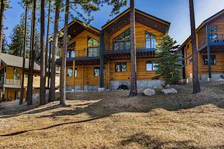 107 Sierra Colina Drive Stateline, NV 89449