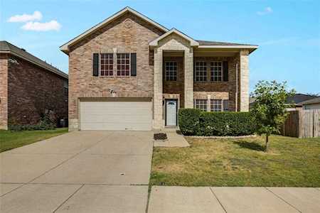 1629 Diamond Lake Trail Fort Worth, TX 76247