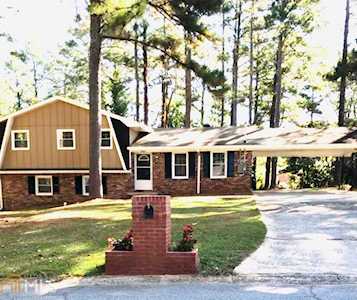 7406 Ann St Riverdale, GA 30274
