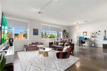 435 W Center Street Promenade #214 Anaheim, CA 92805