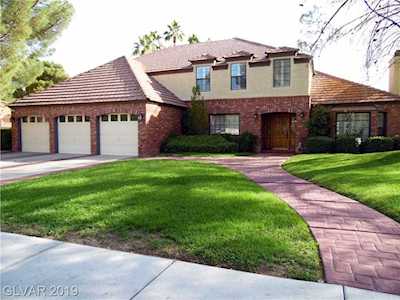 19 Pheasant Ridge Dr Henderson, NV 89014