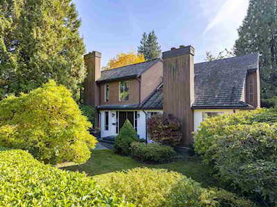 4666 W 5th Avenue Vancouver, BC V6R 1S8