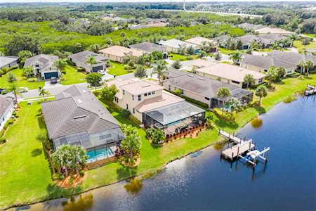 5024 Lake Overlook Avenue Bradenton, FL 34208