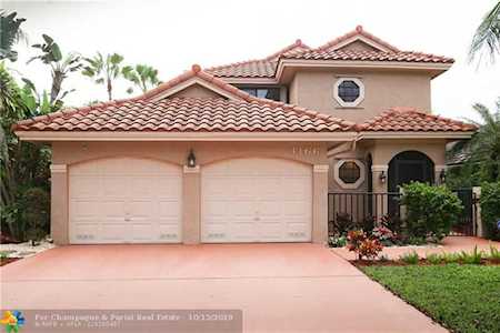 4166 NW 6th St Deerfield Beach, FL 33442