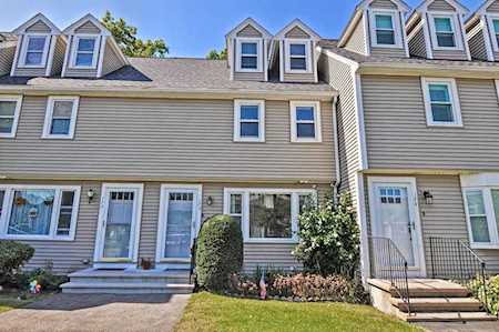 173 Merrimack Meadows Ln. #173 Tewksbury, MA 01876