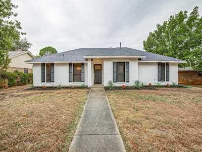 907 Fairfield Lane Flower Mound, TX 75028
