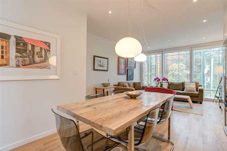 2208 Willow Street Vancouver, BC V5Z 0C8