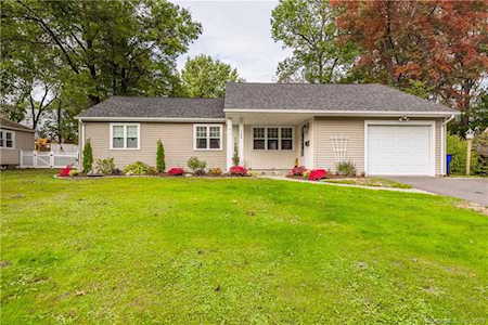148 Brewster Road West Hartford, CT 06117