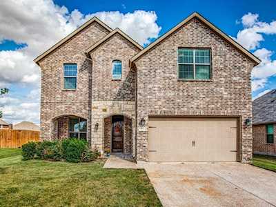 940 Gray Wash Drive Saginaw, TX 76179