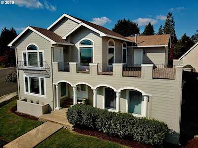 12673 SW Terraview Dr Tigard, OR 97224