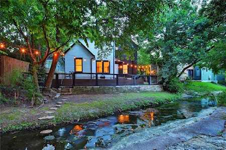 2703 La Mesa Dr Austin, TX 78704